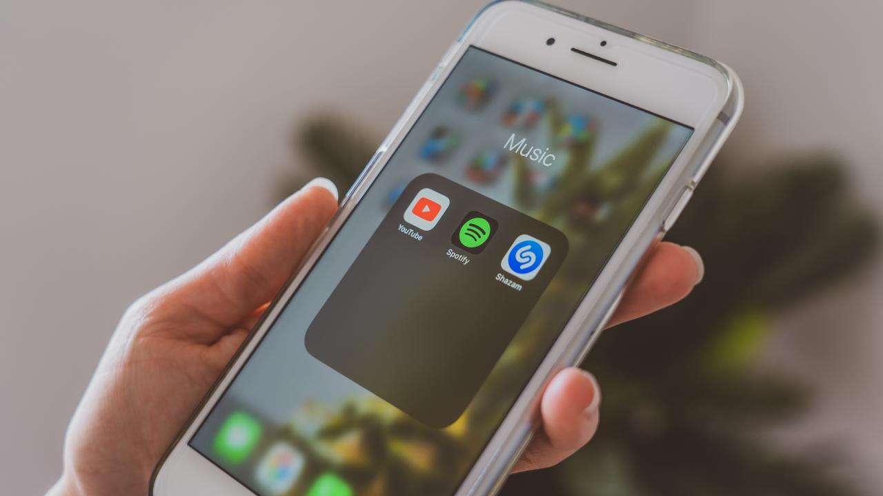Phone- Article Media